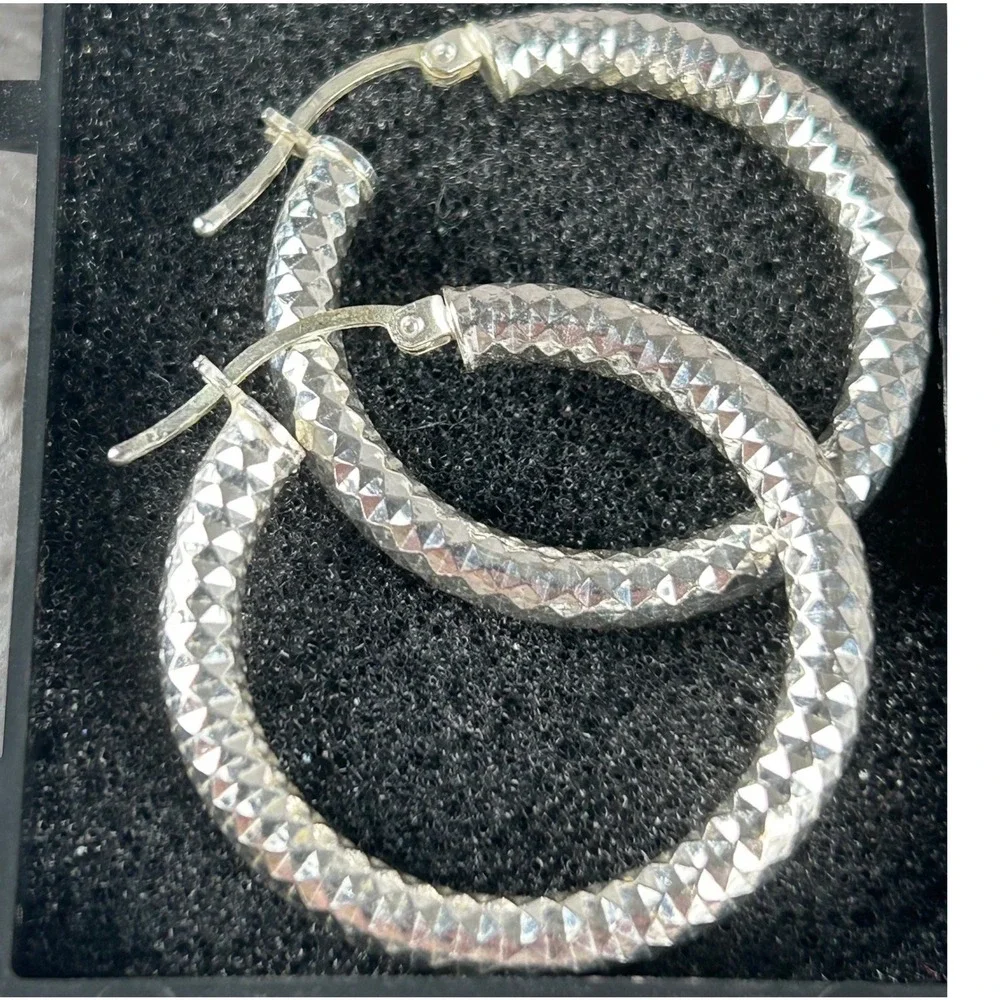 Sterling Silver 925 Mexico Diamond‎ Cut Hoop Earrings 30mm Textured Silver Hoops